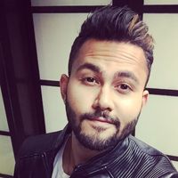 Dhaval Kenia的照片