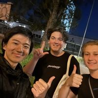 Kanji Hatakeyama的照片