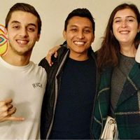 Adrian Euan的照片