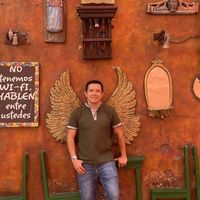 Adrian  Tovar's Photo