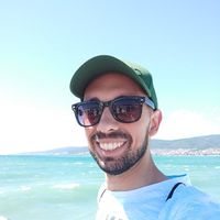 Simone Benefico的照片