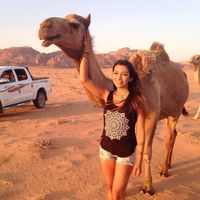 Vania Hermosilla Hernandez的照片