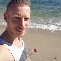 Gabor Zsóka的照片