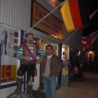 Andres Castrillon的照片