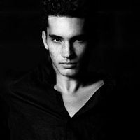 Navajo Hewapathirana的照片