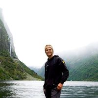 Franciscus Bruseth的照片