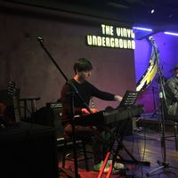 Alex Lambrescak's Photo