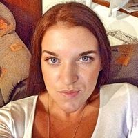 Katja Dornik的照片