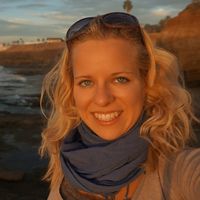 Anna Shadenok's Photo