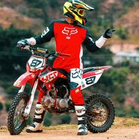 Andres  Barajas的照片