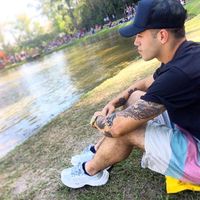 John Santos的照片