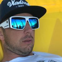 Kirill Litvinov的照片