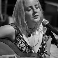 Le foto di Naomi Ludlow