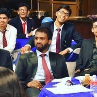 Shashi Donthiri的照片