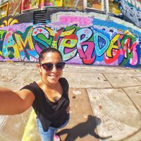 NATHALIE GUZMAN的照片