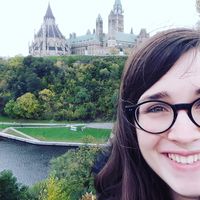 Johanna Mazy的照片