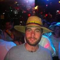 amadeo Cerezo's Photo