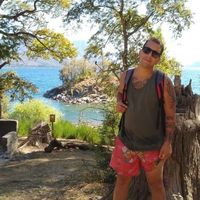 Emi Coletti的照片