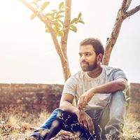 Nitish Bhardwaj的照片