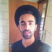 Rai Luciano的照片