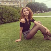 sarah bekkar's Photo