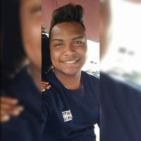 Dennis Dionísio的照片