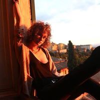 Brenna Rathbone的照片