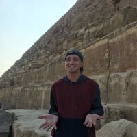 Human  Giliomee's Photo