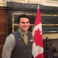 Yannick Parisien的照片