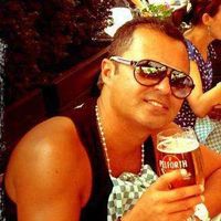 Roni Jawdeh的照片