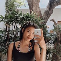 Desintha K Wardhani's Photo