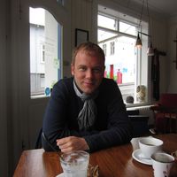 Bernward Haller的照片