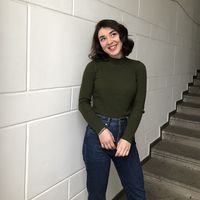 Maria Divchur的照片