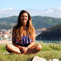 Lovina  Fullgrabe的照片