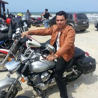 Alejandro Varga的照片