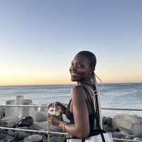 Фотографии пользователя Theresa Ayerigah