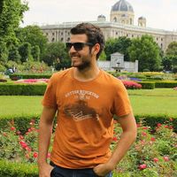 HAKKI RIDVAN ÖZDEMİR的照片