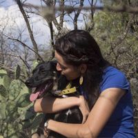 Flor Vazquez的照片