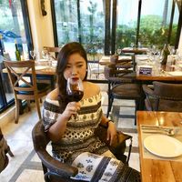 Pauline Carambas's Photo