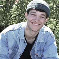 Elias Husum的照片