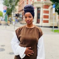 Bernadethe Anna's Photo