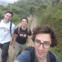 Robin Quillivic的照片