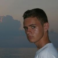 Oleksandr Ostrovskyi的照片