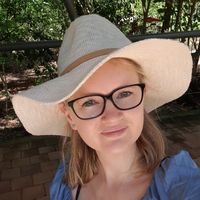 Louise Pedersen的照片