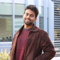 James Nayagam的照片