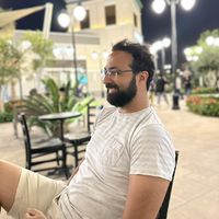 Esam Sherif的照片