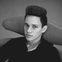 IVAN ROSLOV的照片