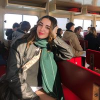 Pelin Alpay的照片