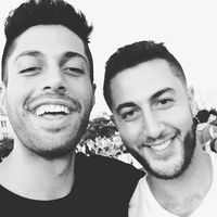 Payam Hariri's Photo