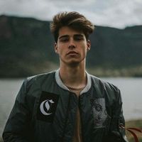 Friedrich Schmidt的照片